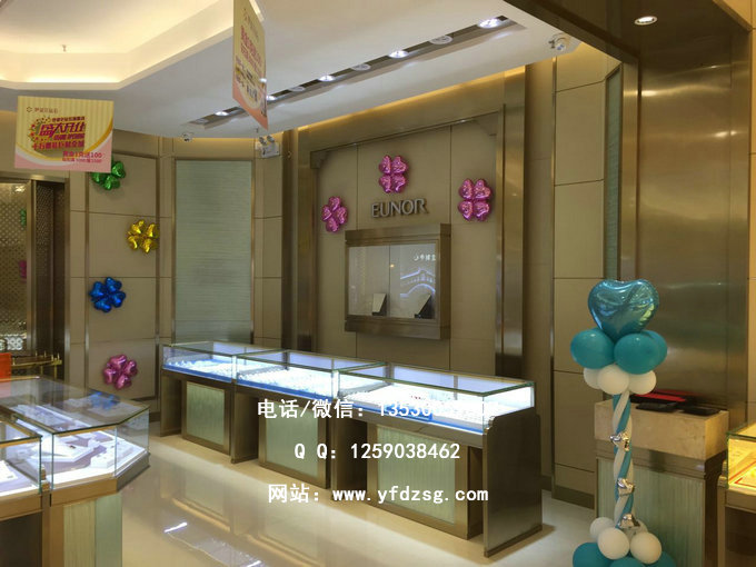 珠宝展示柜不同的展示方式可带来意想不到的效